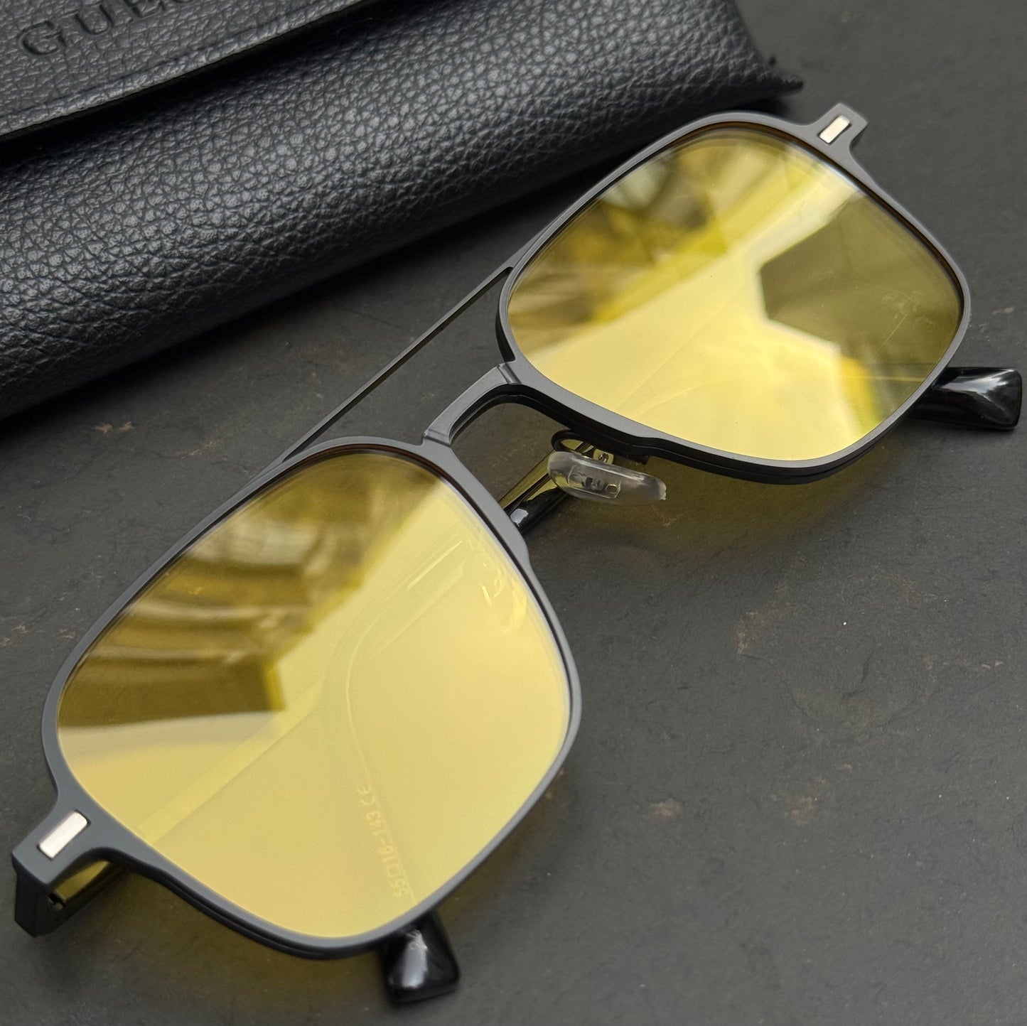 Gafas AVI®️ 2 en 1 con clip magnético. Polarizadas y estilo Premium